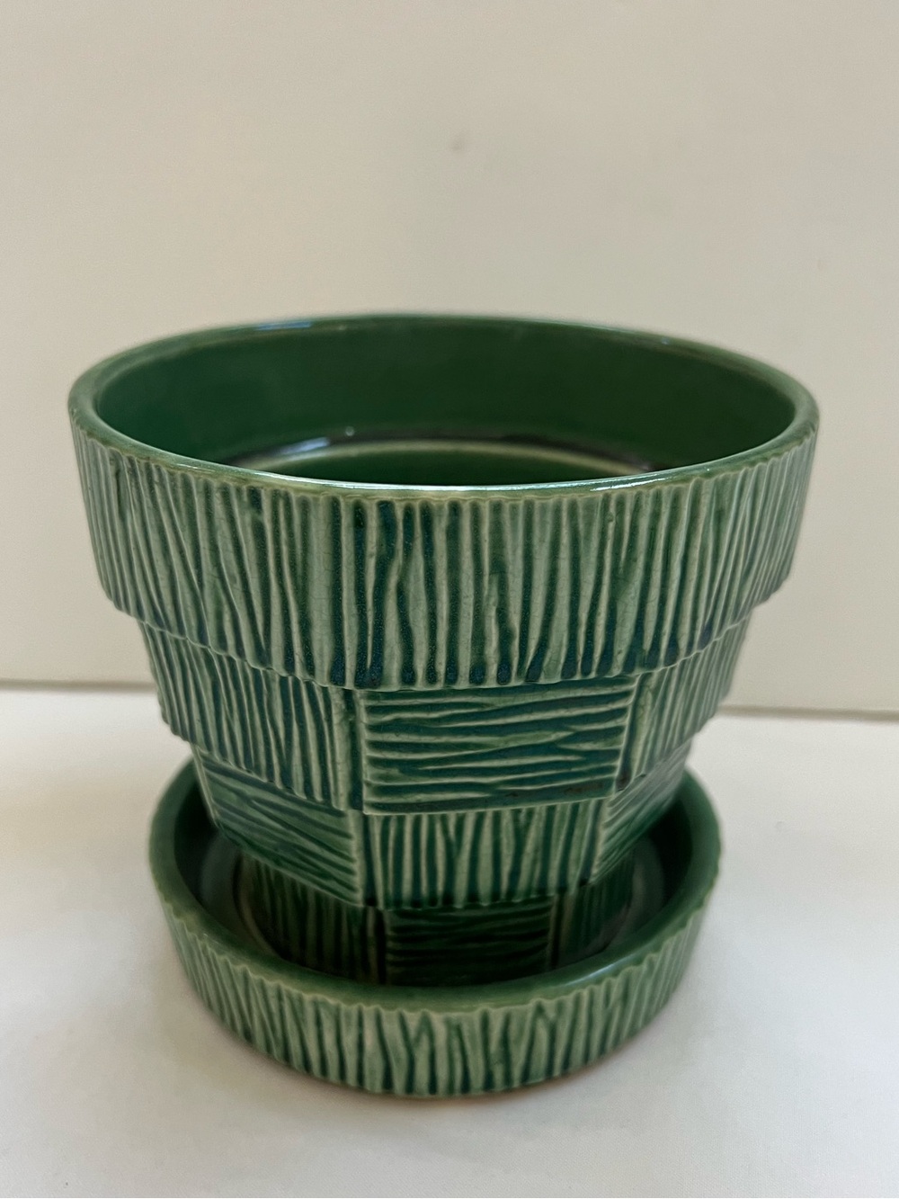 McCoy Hunter Green Art Pottery Flower Pot Planter MCM Ribs Chipped Crazing